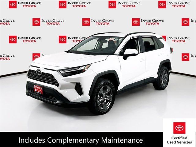 2024 Toyota RAV4 XLE