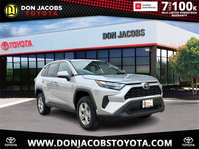 2024 Toyota RAV4 XLE