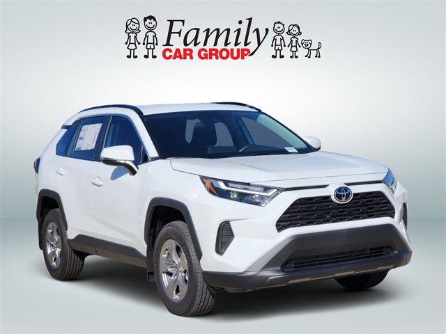 2024 Toyota RAV4 XLE