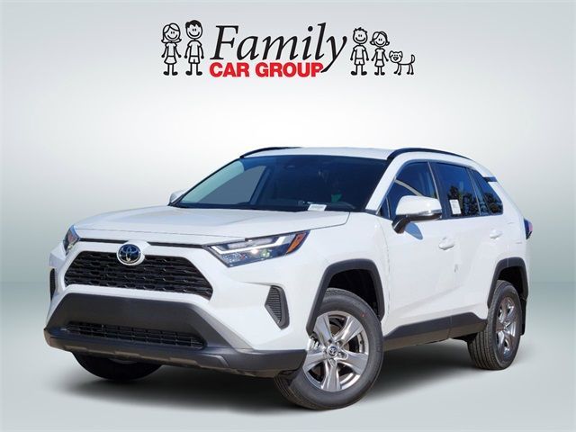 2024 Toyota RAV4 XLE