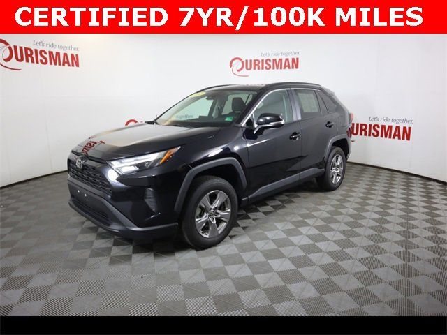 2024 Toyota RAV4 XLE