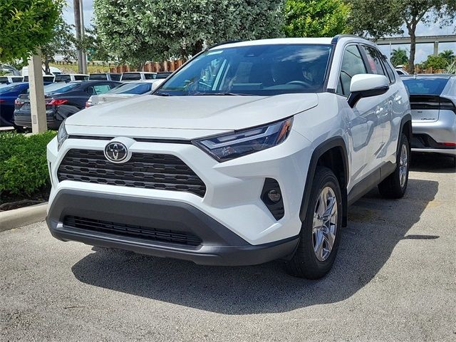 2024 Toyota RAV4 XLE