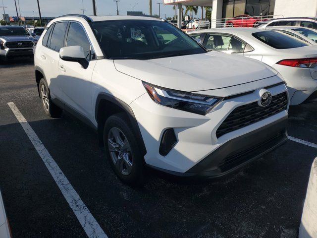 2024 Toyota RAV4 XLE