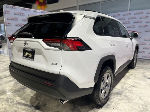 2024 Toyota RAV4 XLE