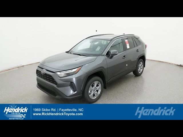 2024 Toyota RAV4 XLE