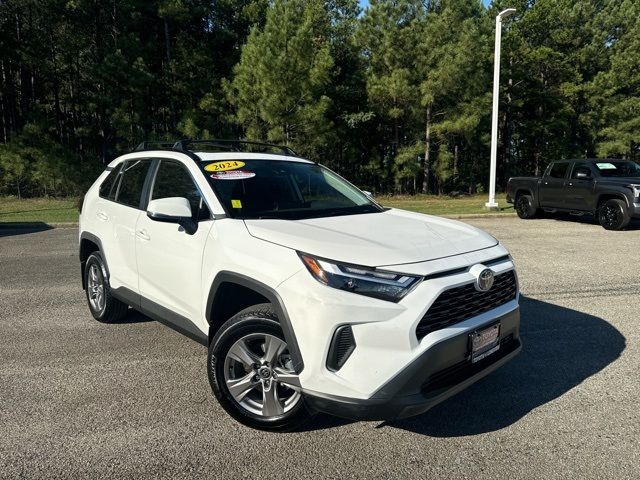 2024 Toyota RAV4 XLE