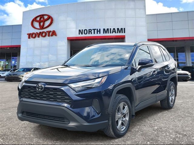 2024 Toyota RAV4 XLE