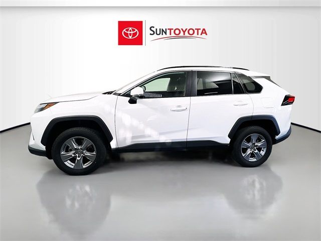 2024 Toyota RAV4 XLE