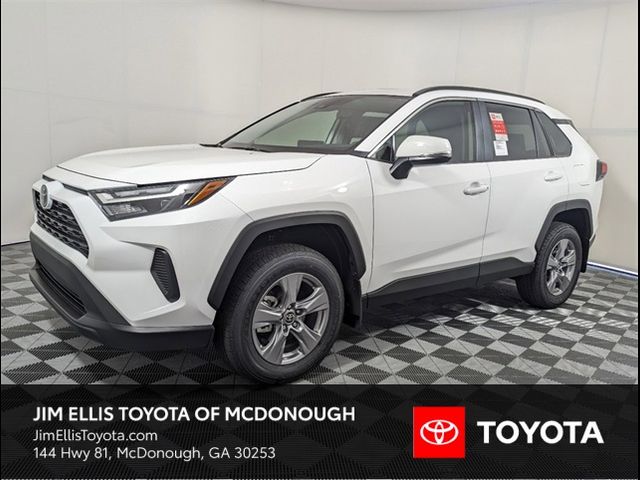 2024 Toyota RAV4 XLE