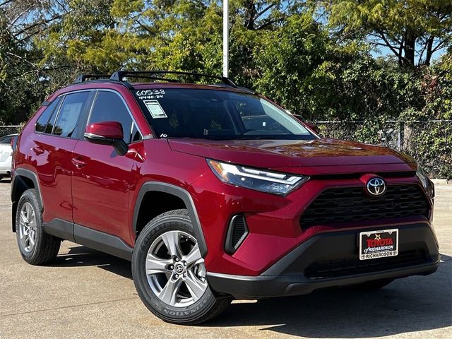 2024 Toyota RAV4 XLE