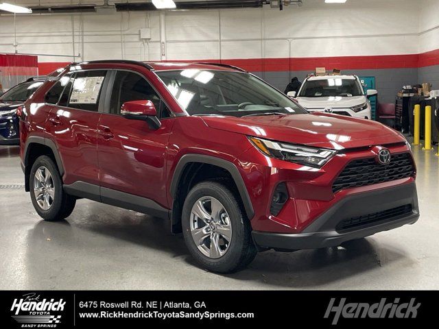 2024 Toyota RAV4 XLE