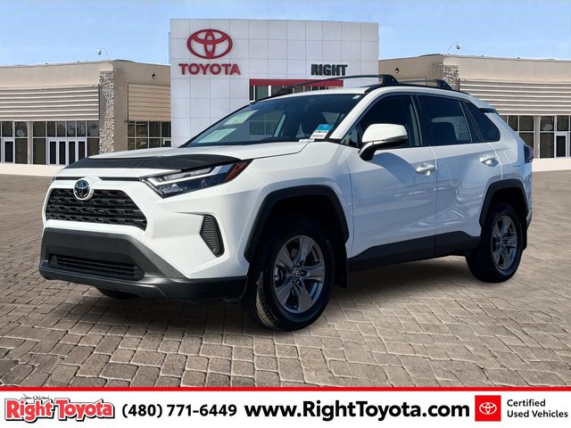 2024 Toyota RAV4 XLE