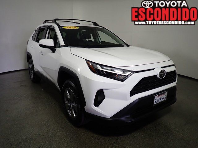 2024 Toyota RAV4 XLE