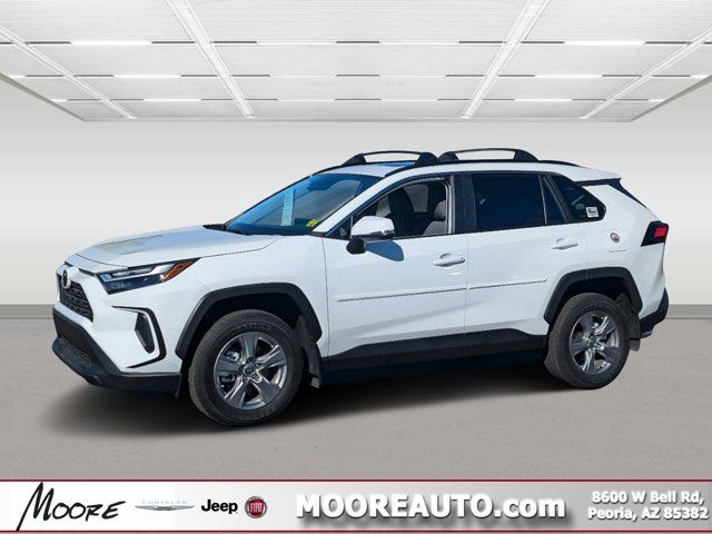 2024 Toyota RAV4 XLE