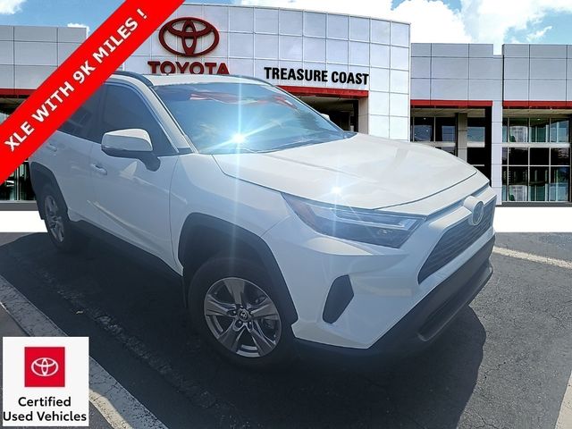 2024 Toyota RAV4 XLE