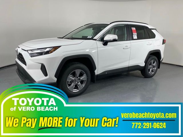 2024 Toyota RAV4 XLE