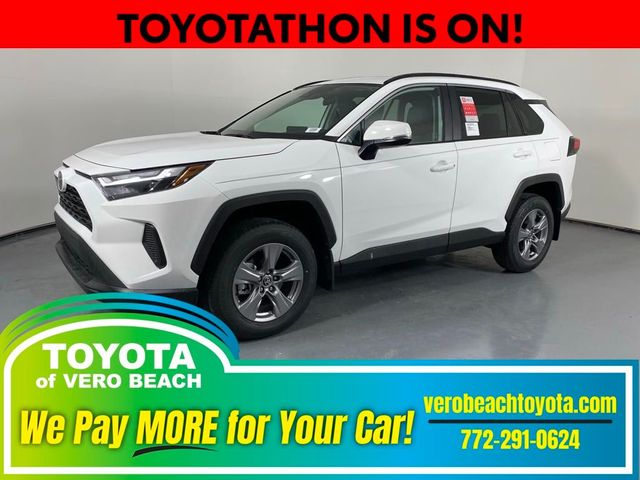 2024 Toyota RAV4 XLE