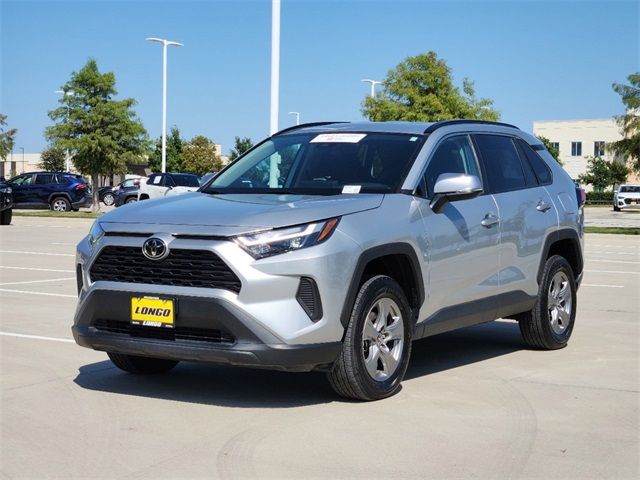 2024 Toyota RAV4 XLE