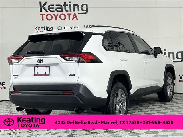 2024 Toyota RAV4 XLE