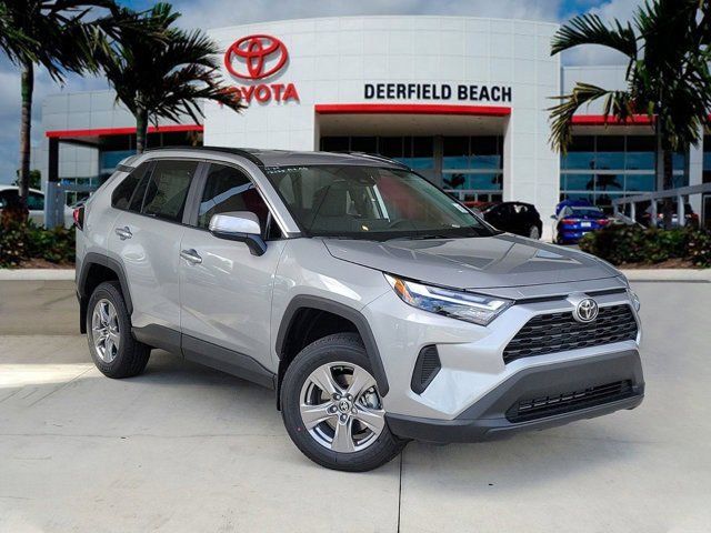 2024 Toyota RAV4 XLE