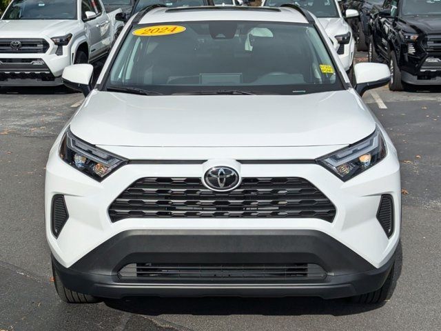 2024 Toyota RAV4 XLE