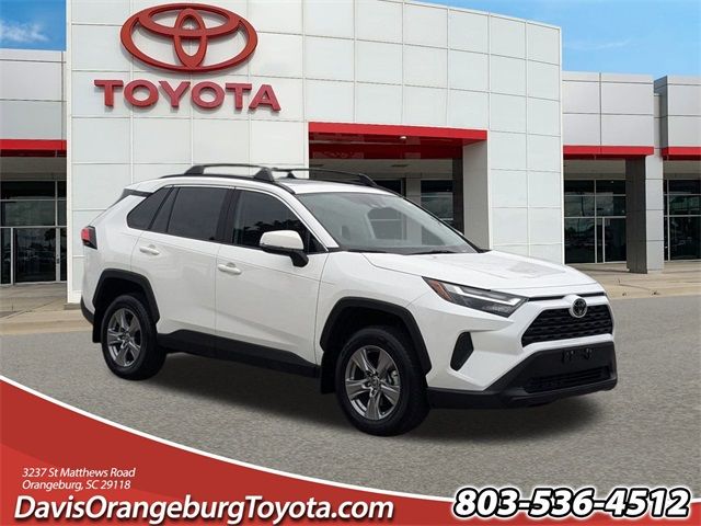 2024 Toyota RAV4 XLE