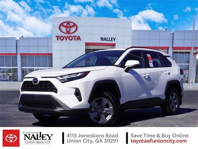 2024 Toyota RAV4 XLE