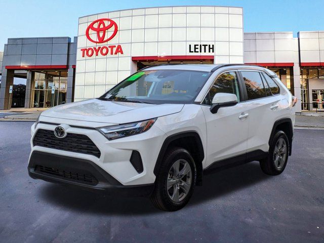 2024 Toyota RAV4 XLE