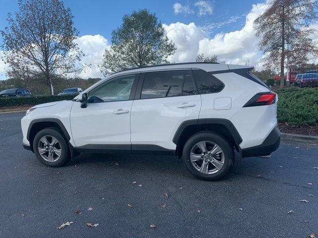 2024 Toyota RAV4 XLE