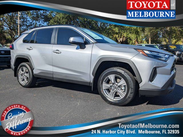 2024 Toyota RAV4 XLE