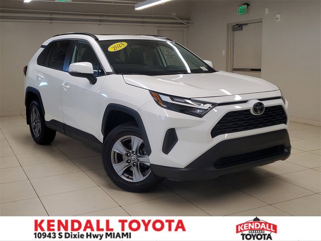 2024 Toyota RAV4 XLE