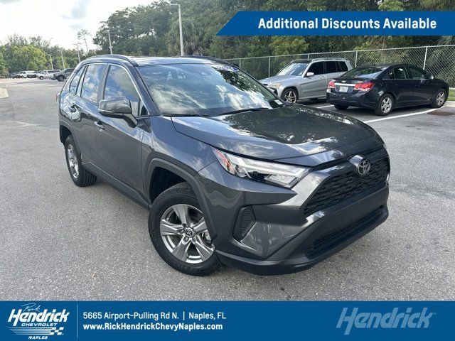 2024 Toyota RAV4 XLE