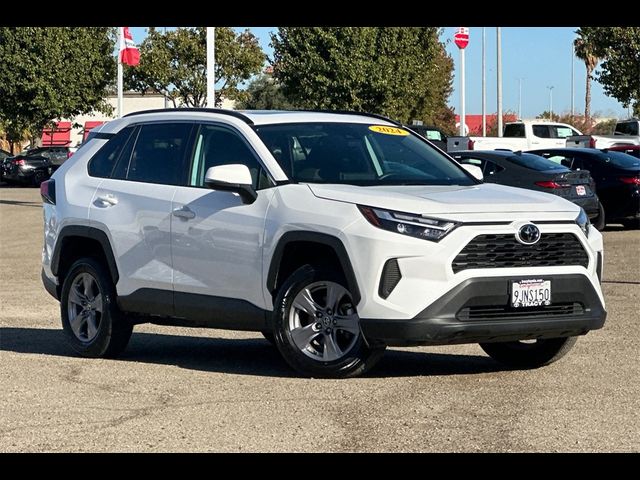 2024 Toyota RAV4 XLE