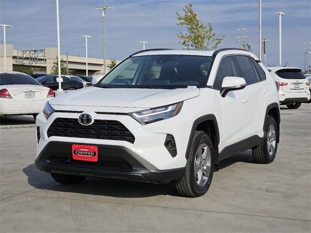 2024 Toyota RAV4 XLE