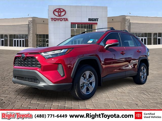 2024 Toyota RAV4 XLE