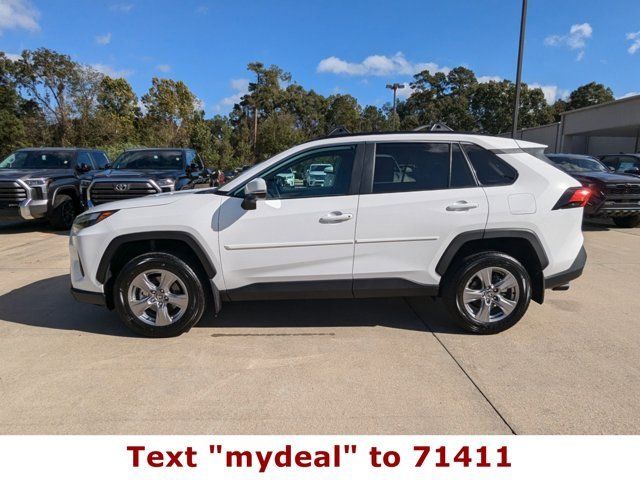 2024 Toyota RAV4 XLE