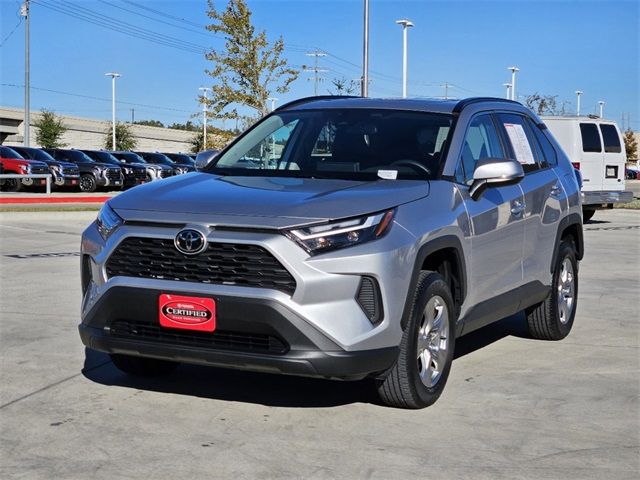 2024 Toyota RAV4 XLE