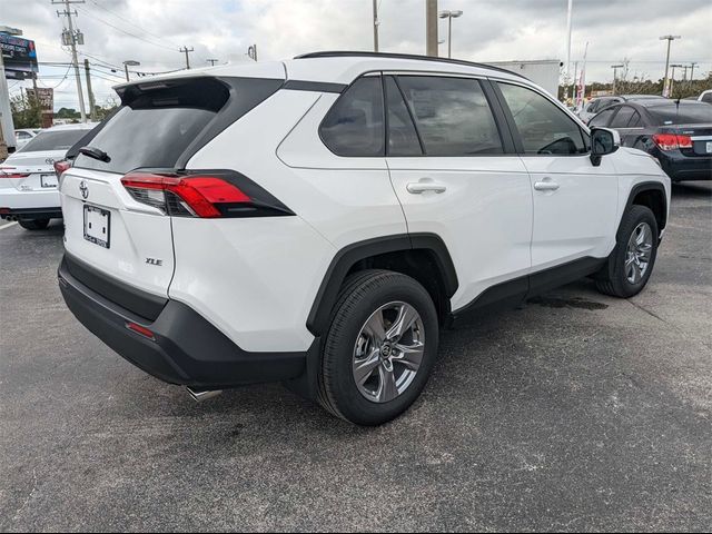 2024 Toyota RAV4 XLE