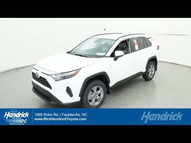 2024 Toyota RAV4 XLE