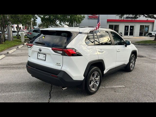 2024 Toyota RAV4 Hybrid XLE