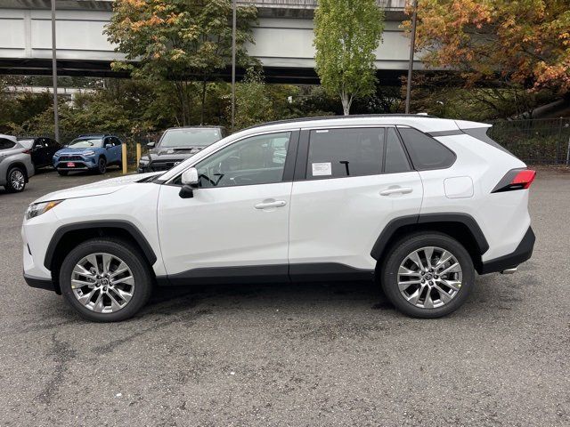 2024 Toyota RAV4 XLE Premium