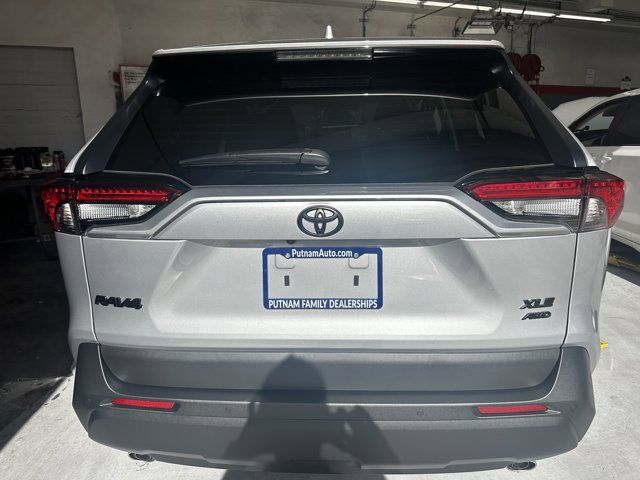 2024 Toyota RAV4 XLE Premium