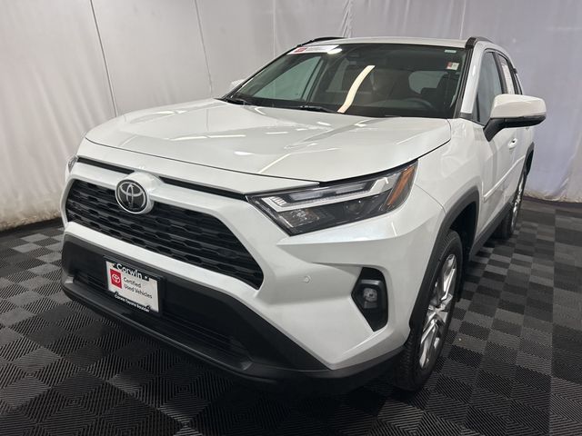 2024 Toyota RAV4 XLE Premium