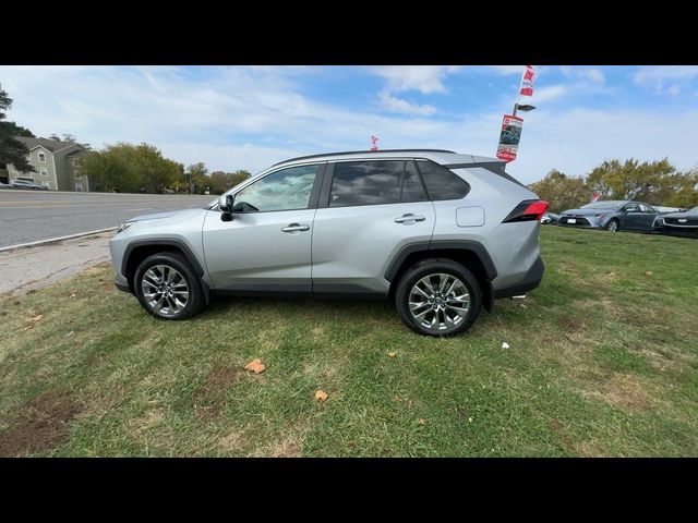 2024 Toyota RAV4 XLE Premium