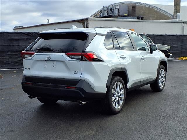 2024 Toyota RAV4 XLE Premium