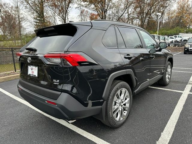 2024 Toyota RAV4 XLE Premium