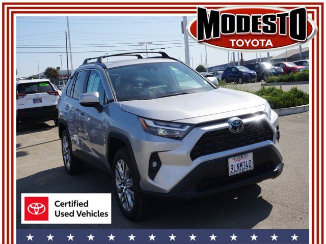 2024 Toyota RAV4 XLE Premium