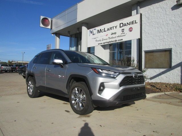 2024 Toyota RAV4 XLE Premium