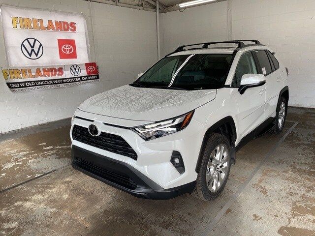 2024 Toyota RAV4 XLE Premium