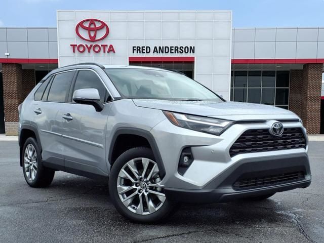 2024 Toyota RAV4 XLE Premium